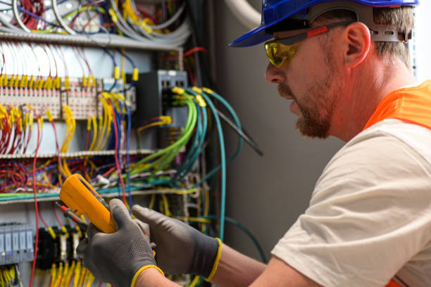 Best Circuit Breaker Repair  in Long Lake, MN
